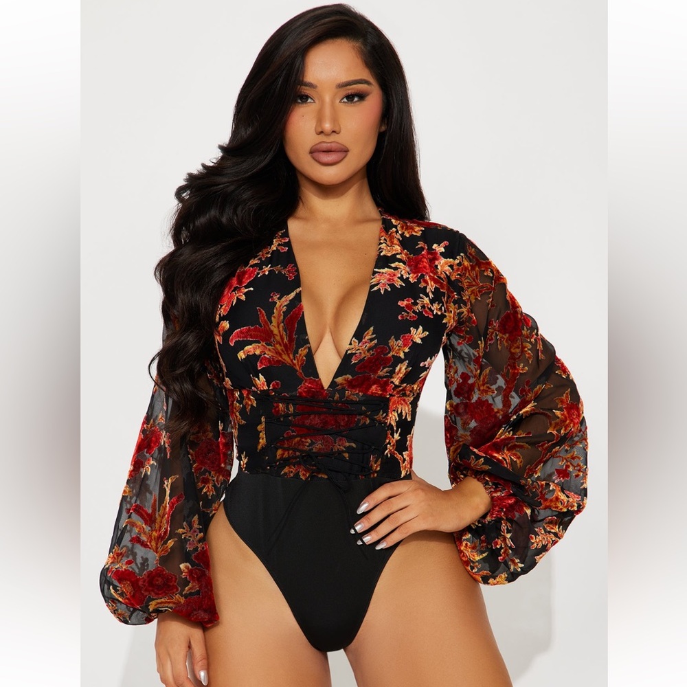Fashion Nova Blouse NWT